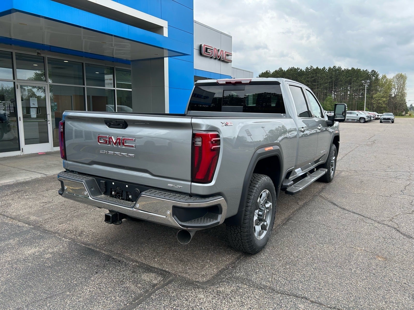 2026 GMC Sierra 2500 HD SLT