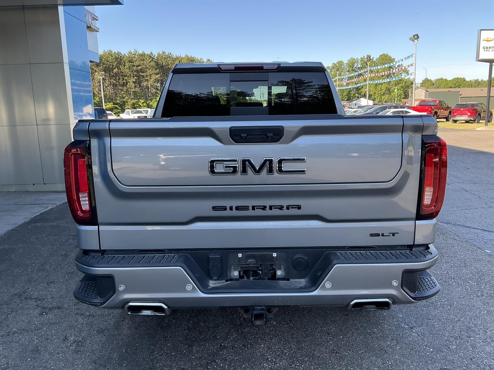2024 GMC Sierra 1500 SLT