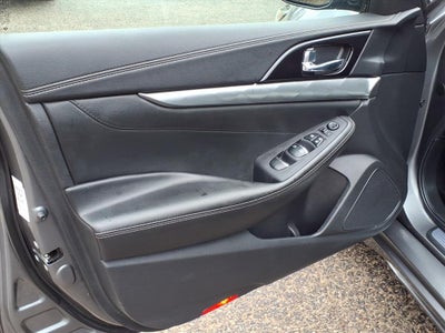 2019 Nissan Maxima SV