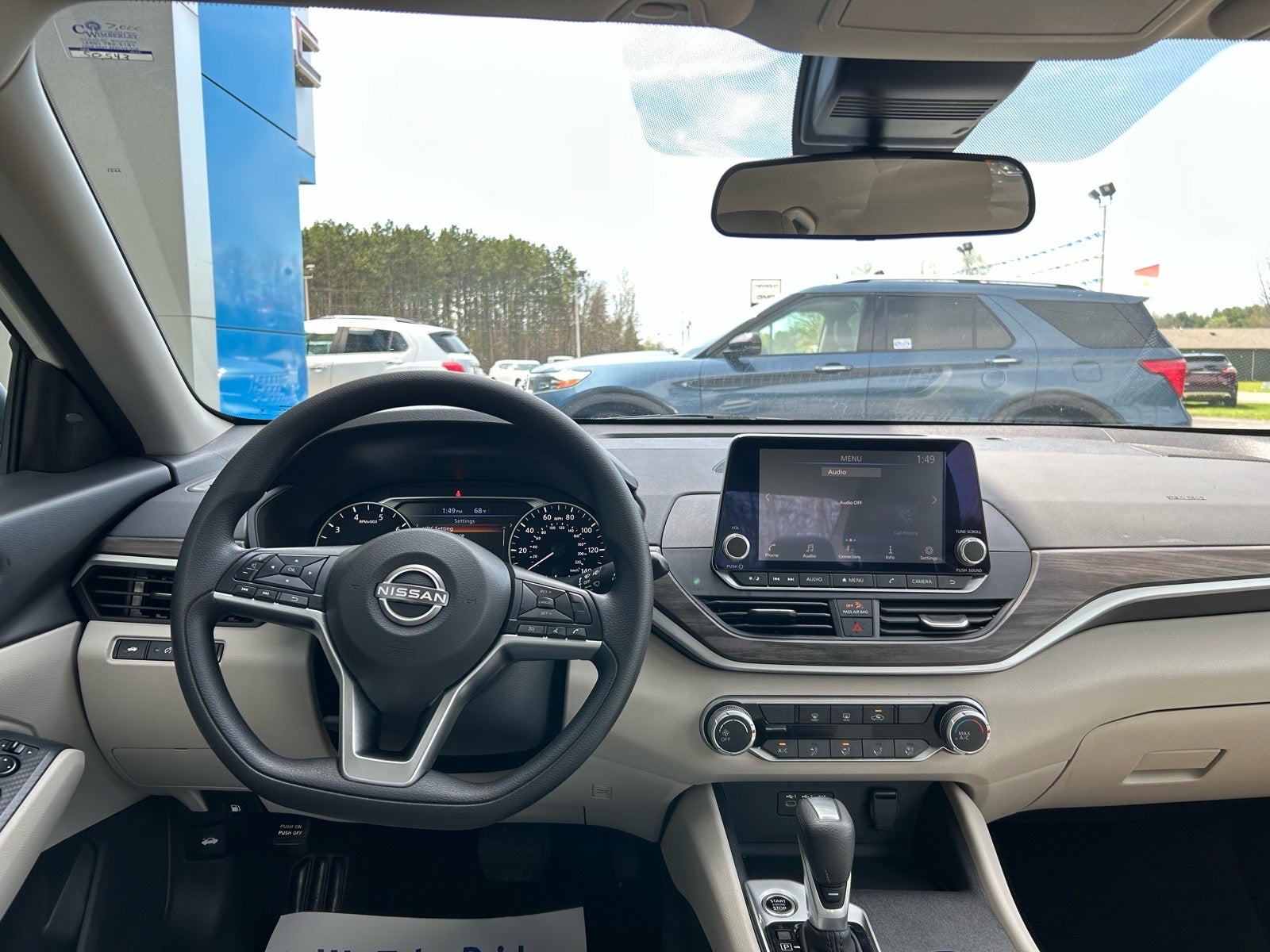 2025 Nissan Altima SV