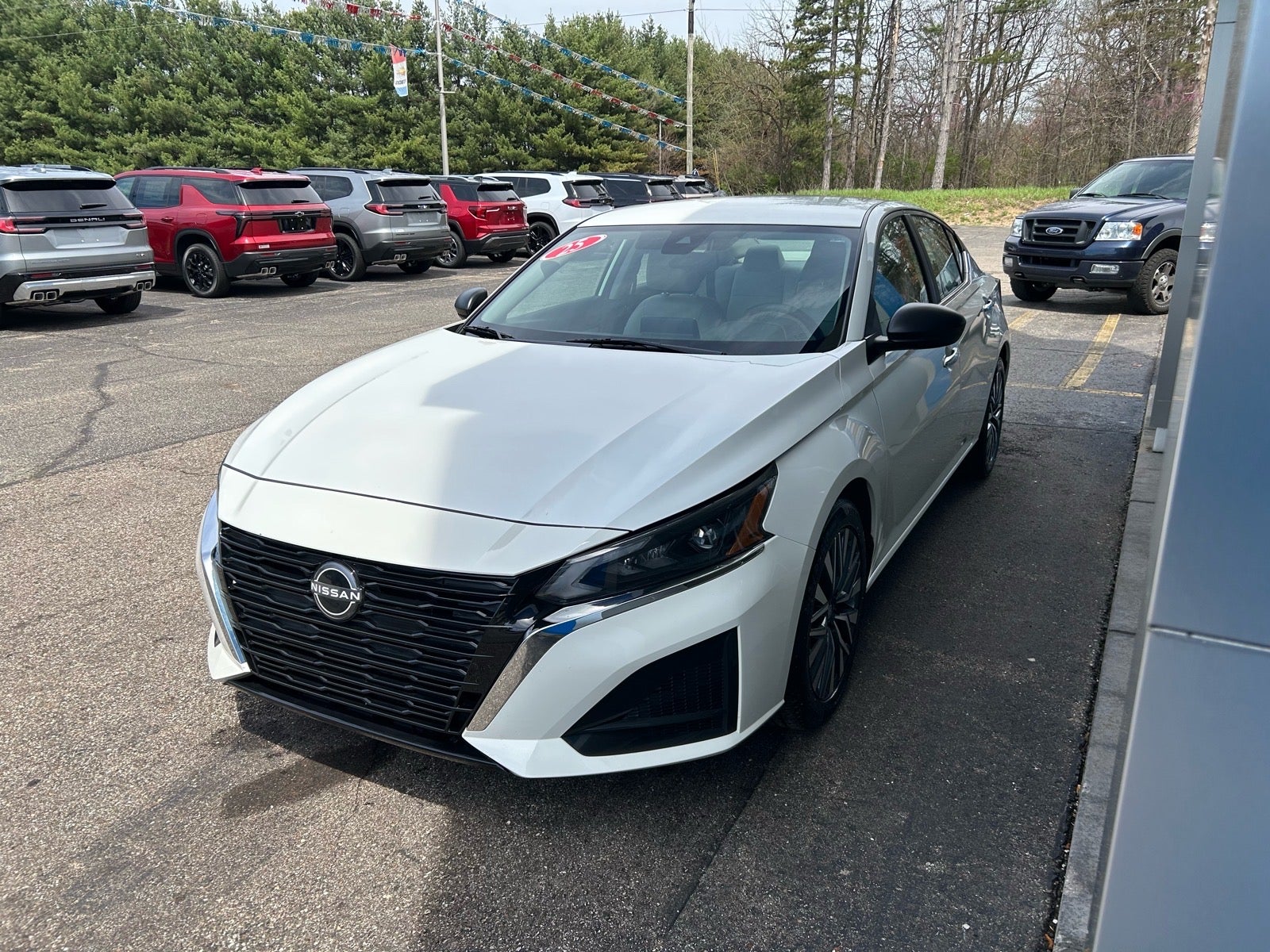 2025 Nissan Altima SV