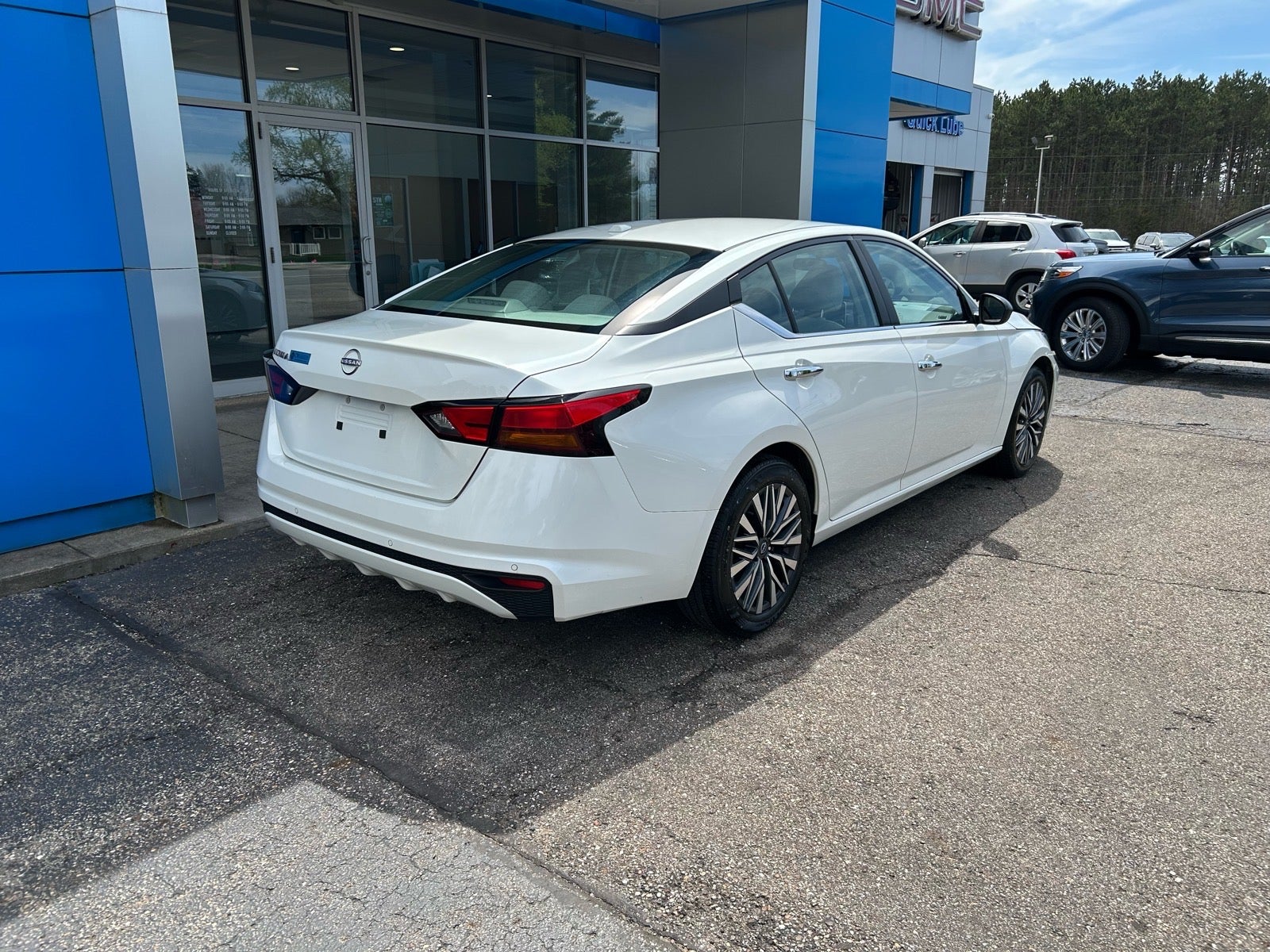 2025 Nissan Altima SV