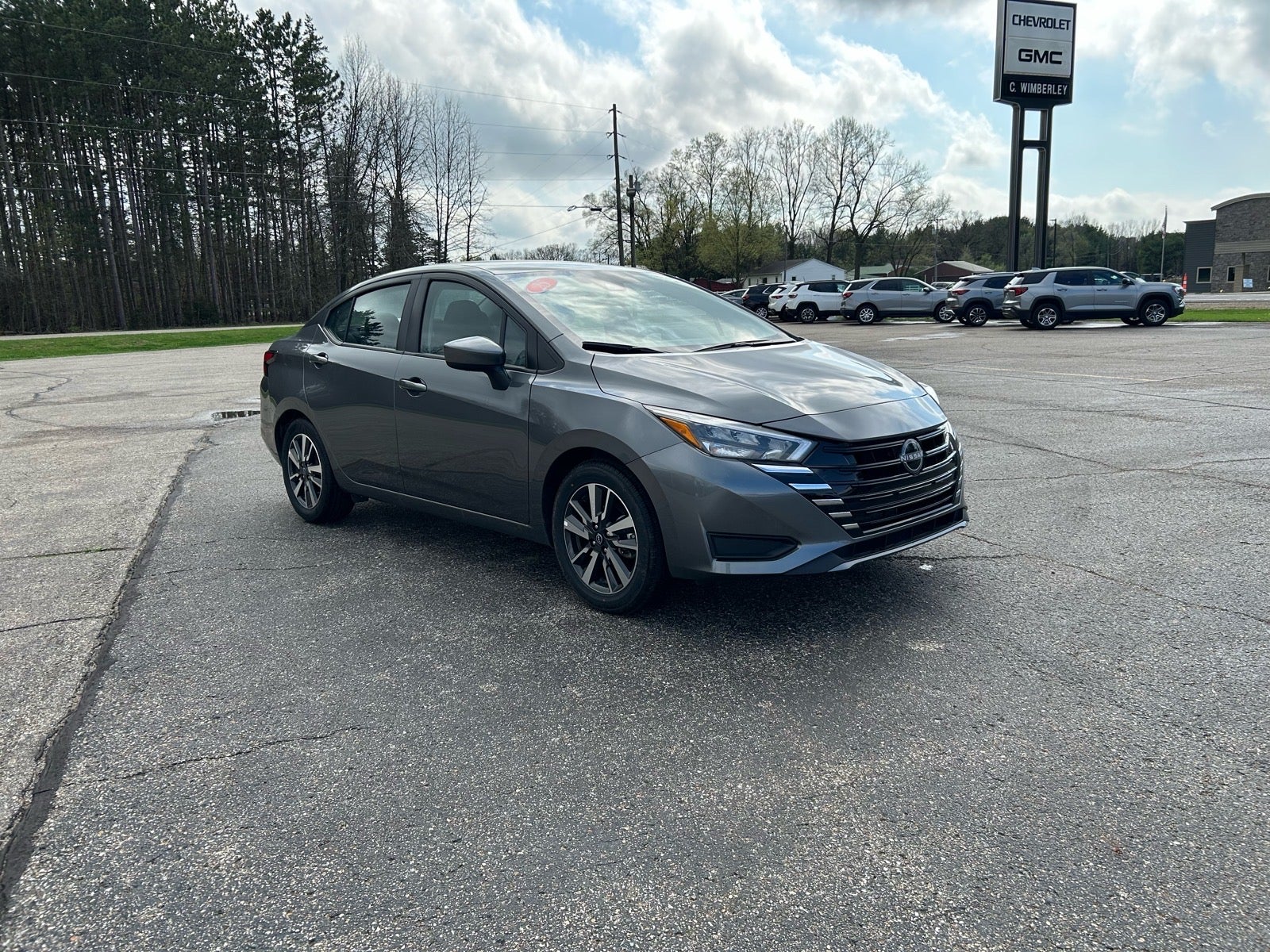 2025 Nissan Versa SV