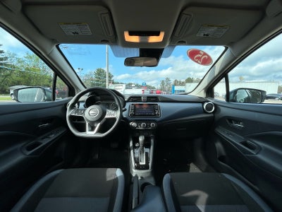 2025 Nissan Versa SV
