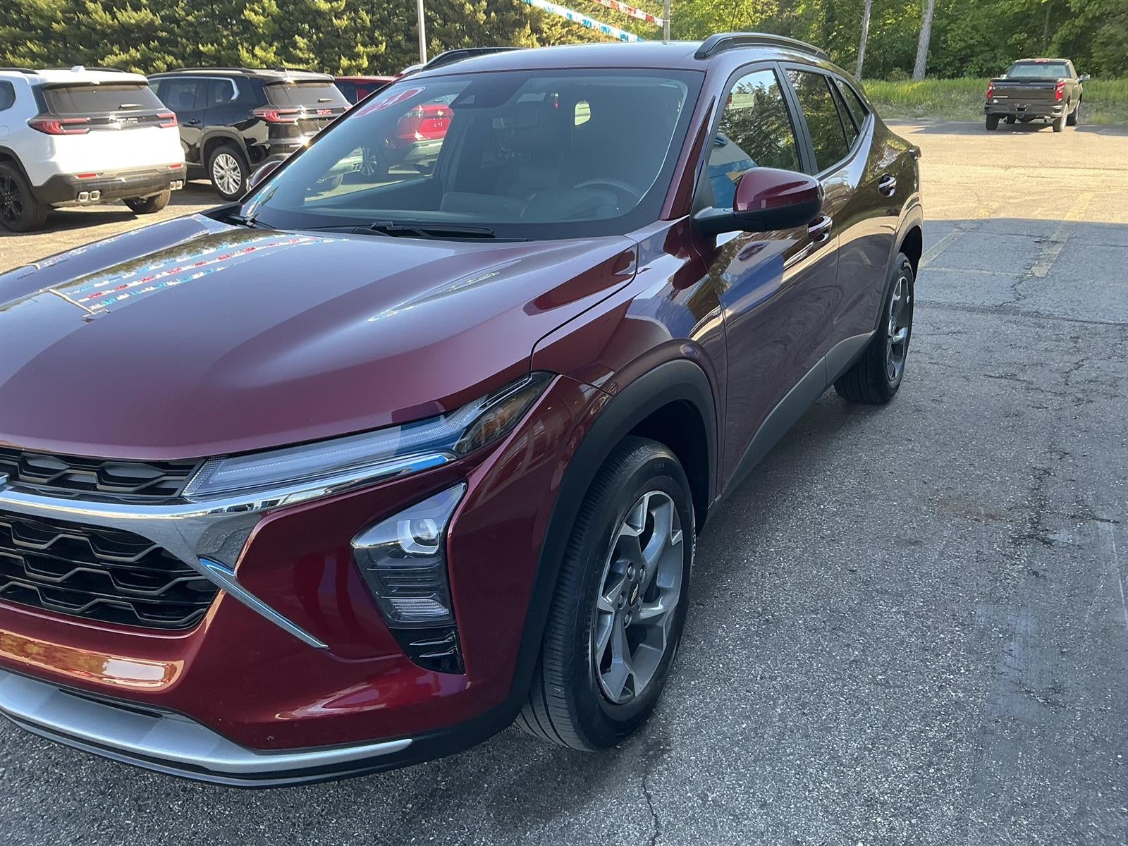 2024 Chevrolet Trax LT's photo