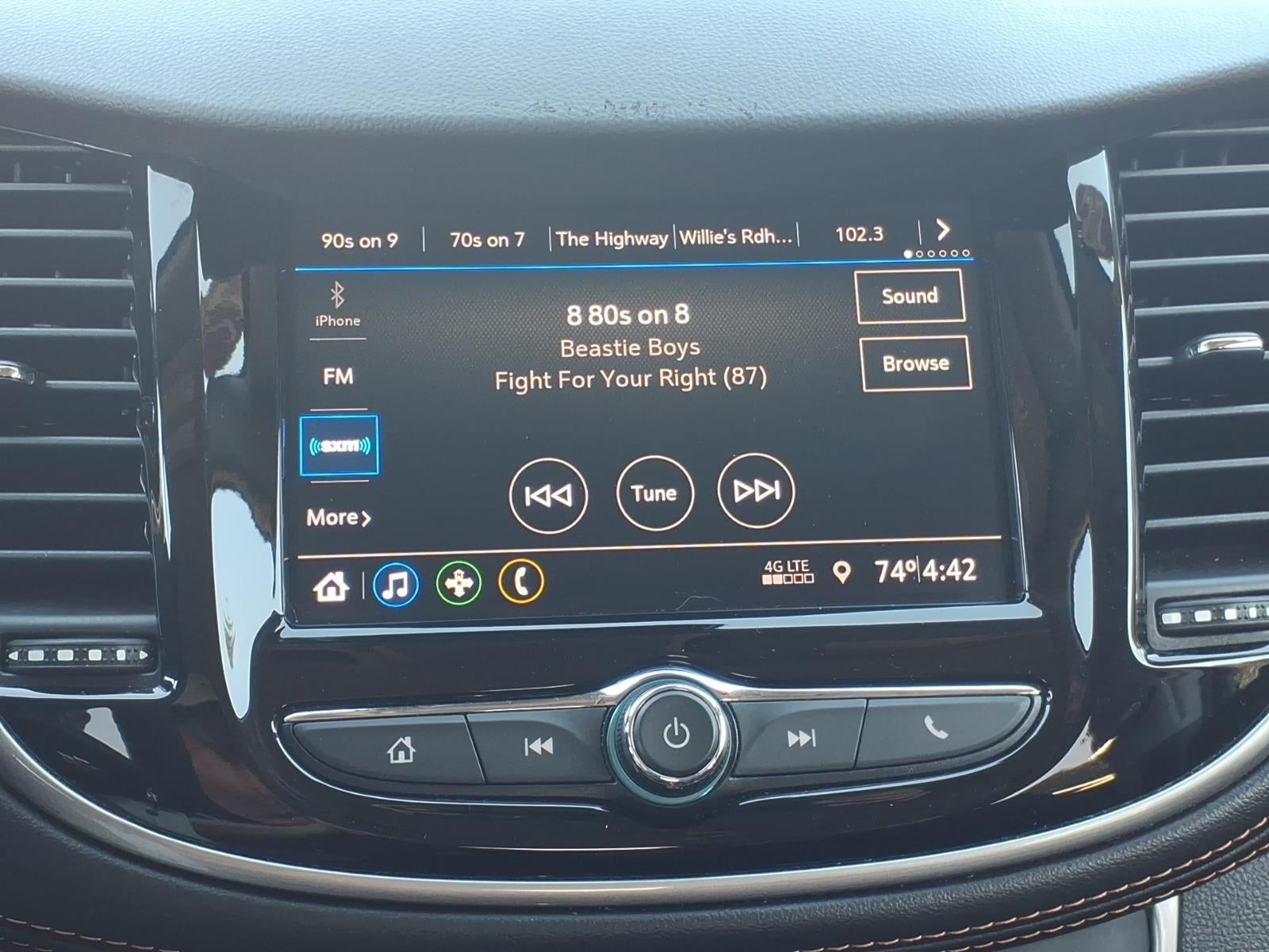 2022 Chevrolet Trax LS