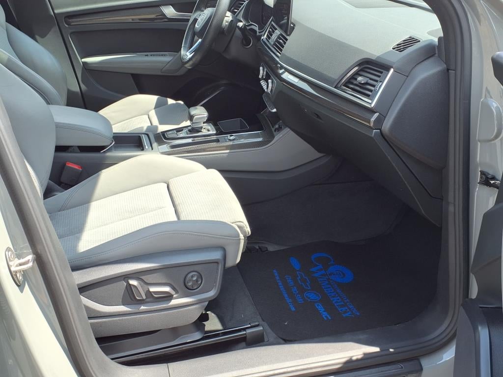 2022 Audi SQ5 Premium Plus